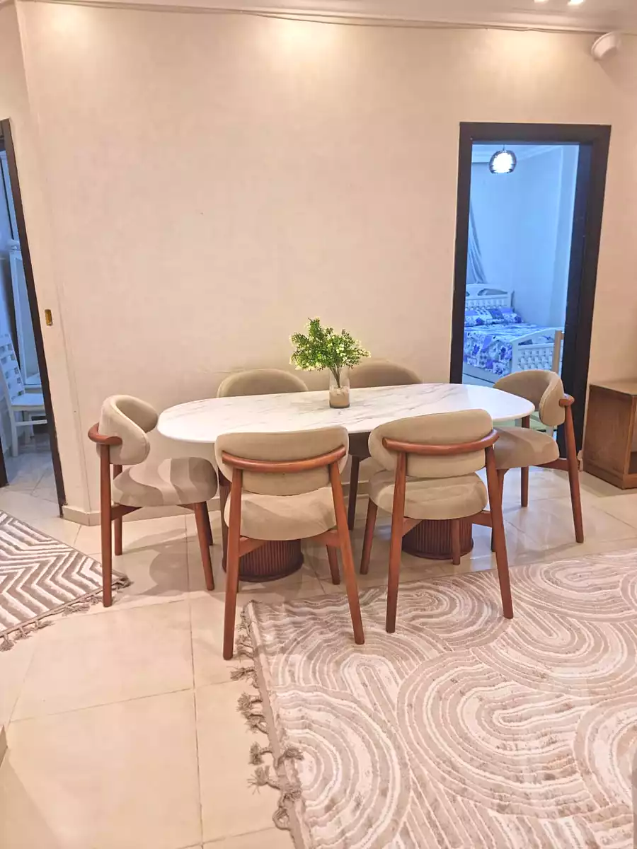 https://aqarmap.com.eg/ar/listing/7131088-for-rent-cairo-6th-of-october-el-ahyaa-neighborhood-1st
