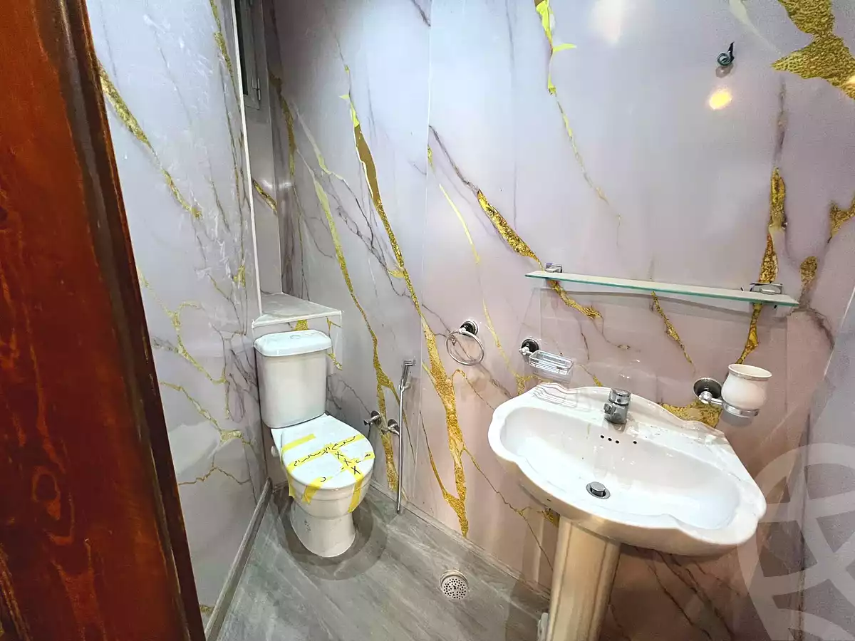 https://aqarmap.com.eg/ar/listing/7131199-for-sale-cairo-el-mohandesen-shareaa-ahmed-orabi