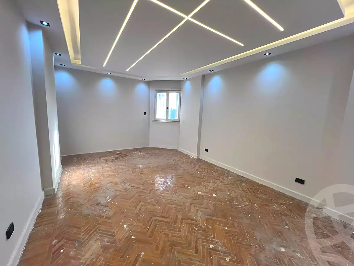 https://aqarmap.com.eg/ar/listing/7131199-for-sale-cairo-el-mohandesen-shareaa-ahmed-orabi