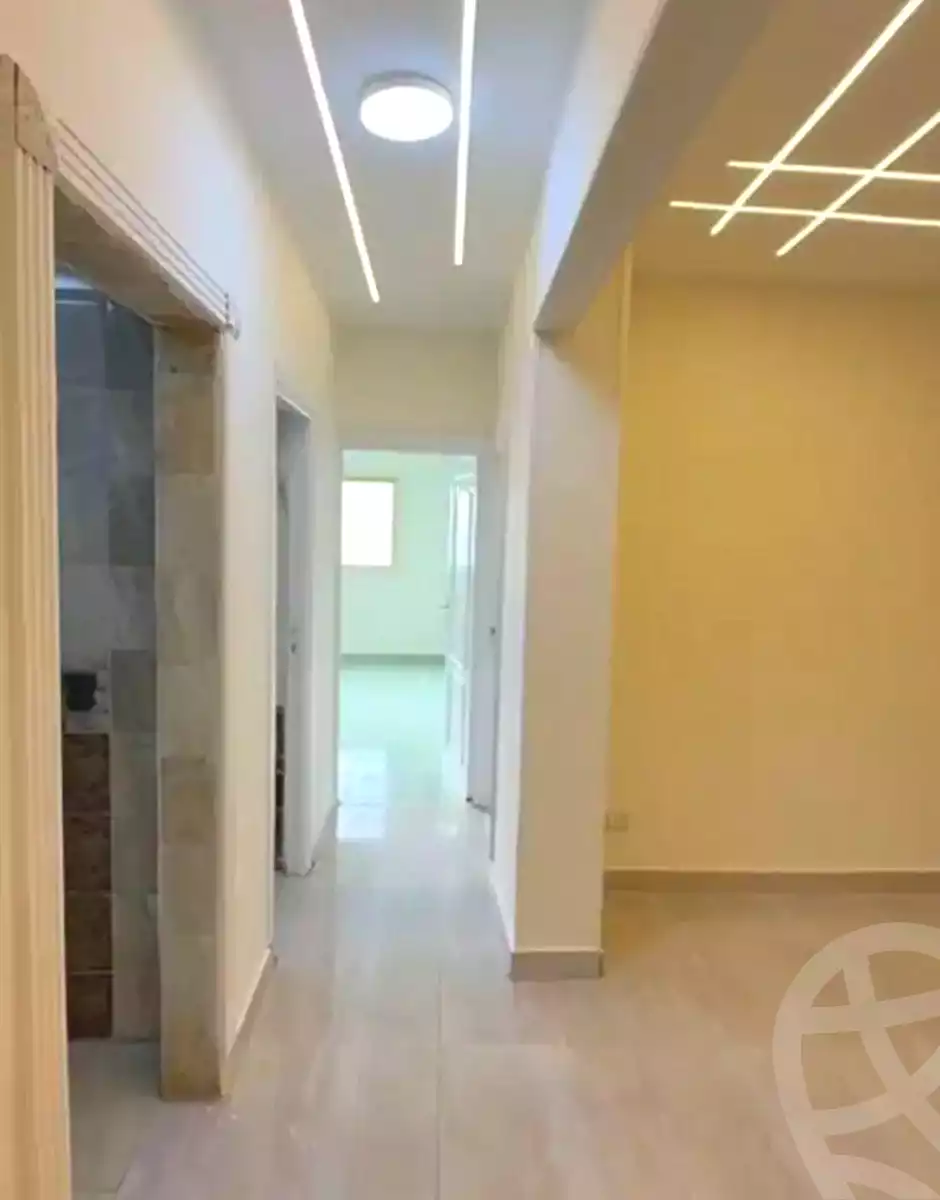 https://aqarmap.com.eg/ar/listing/7131177-for-sale-alexandria-miami-mahmoud-el-isawy-st