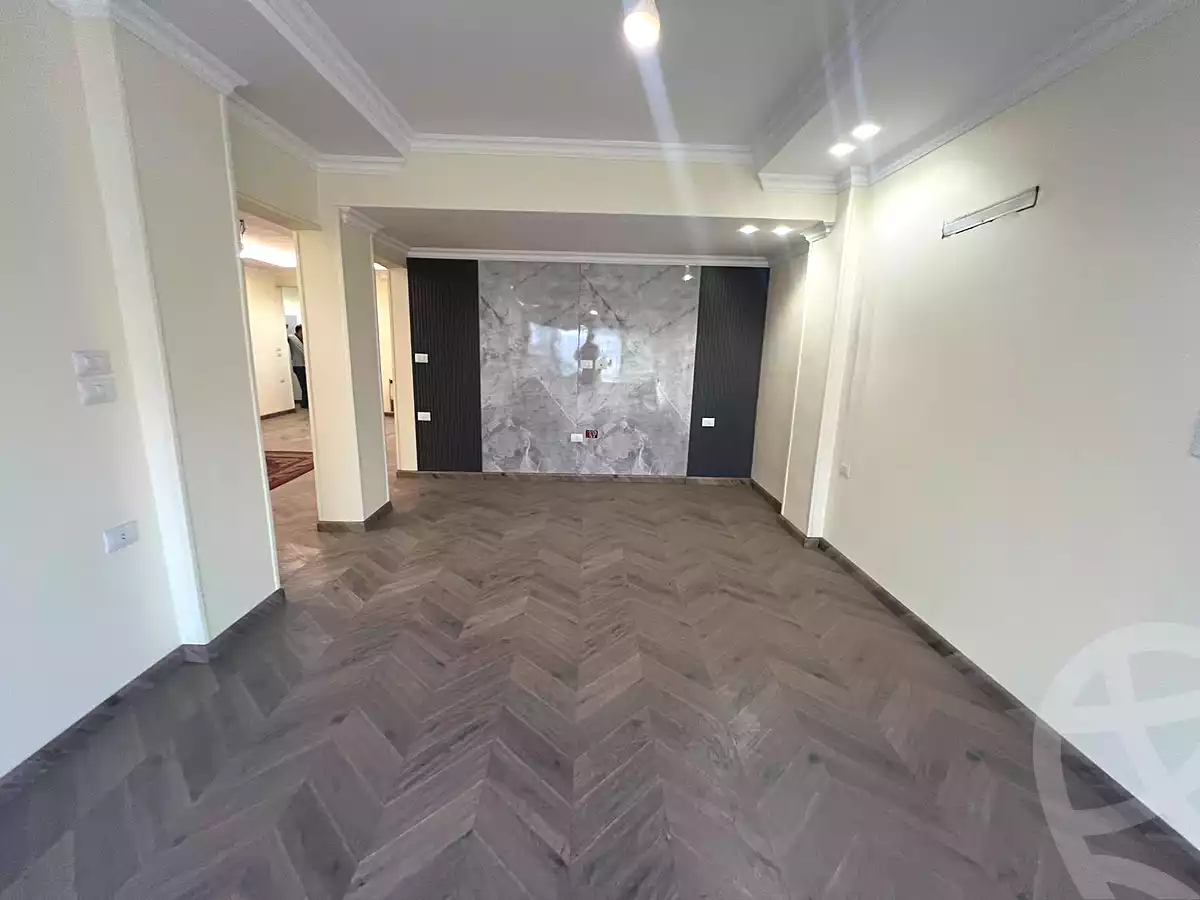 https://aqarmap.com.eg/en/listing/7131322-for-sale-cairo-el-mohandesen-shareaa-ahmed-orabi