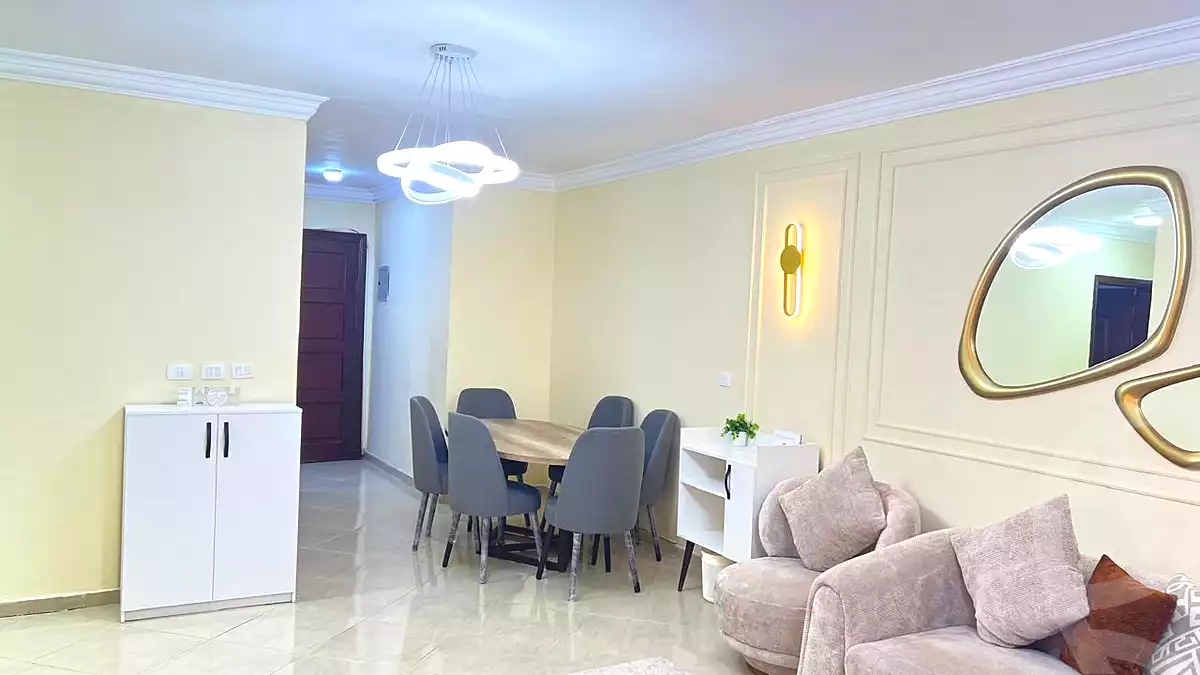 https://aqarmap.com.eg/ar/listing/7131385-for-rent-cairo-el-sheikh-zayed-city-compounds-dr-msr