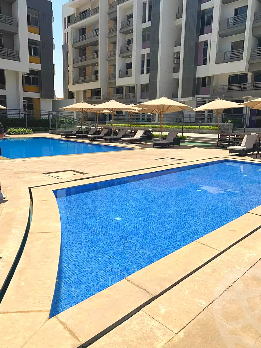 https://aqarmap.com.eg/ar/listing/7131414-for-sale-cairo-new-cairo-compounds-dh-ykwn-2-ryzydns-styl-hwm