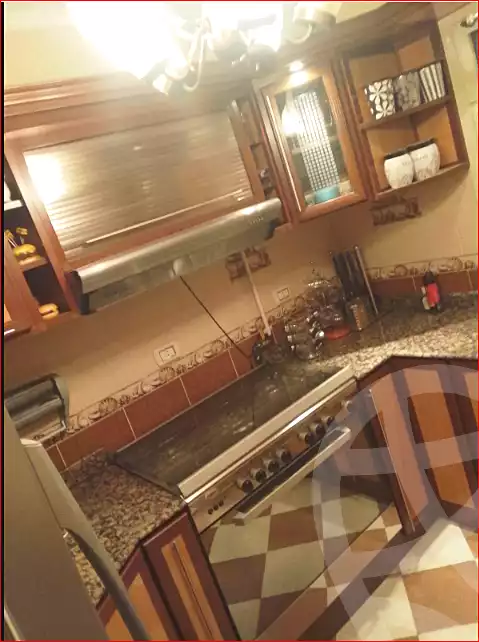 https://aqarmap.com.eg/en/listing/7131532-for-sale-cairo-helwan-helwan-el-sharkeya-ryad-pasha-st