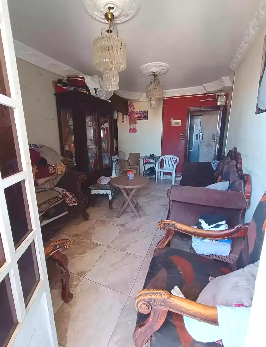 https://aqarmap.com.eg/ar/listing/7131659-for-sale-alexandria-sydy-bshr-shr-mlk-hfny