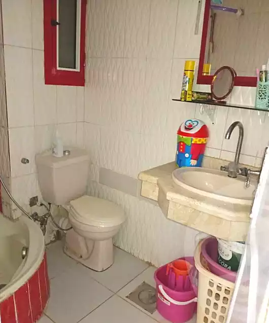 https://aqarmap.com.eg/ar/listing/7131702-for-sale-alexandria-sydy-bshr-shr-mlk-hfny
