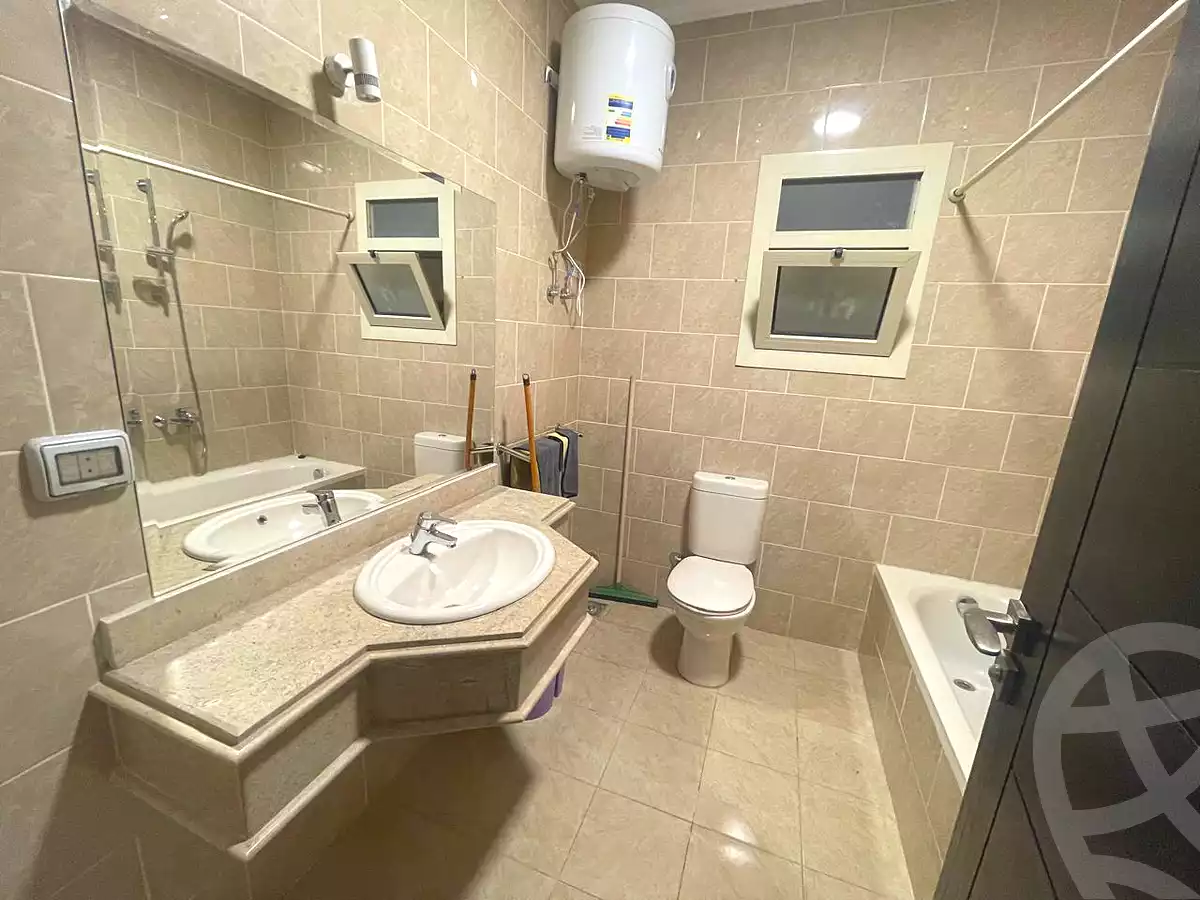 https://aqarmap.com.eg/ar/listing/7131723-for-rent-cairo-el-sheikh-zayed-city-compounds-dh-drys