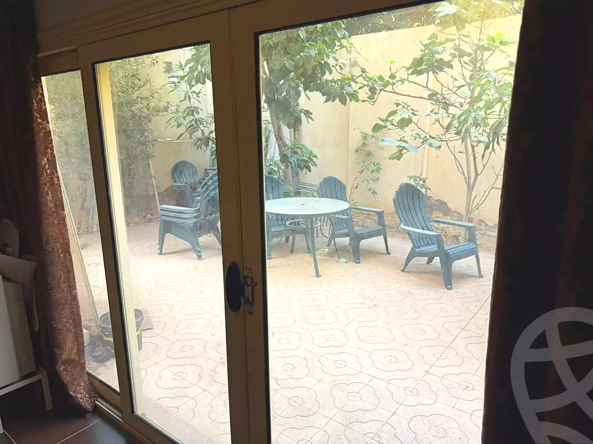 https://aqarmap.com.eg/en/listing/7131750-for-sale-cairo-el-shorouk-compounds-joudya-mall