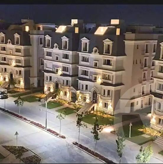 https://aqarmap.com.eg/ar/listing/7131800-for-sale-cairo-new-cairo-compounds-mountain-view-hyde-park