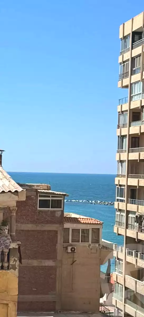 https://aqarmap.com.eg/ar/listing/7131913-for-sale-alexandria-sydy-bshr-sydy-bshr-bhry-shr-khld-bn-lwlyd