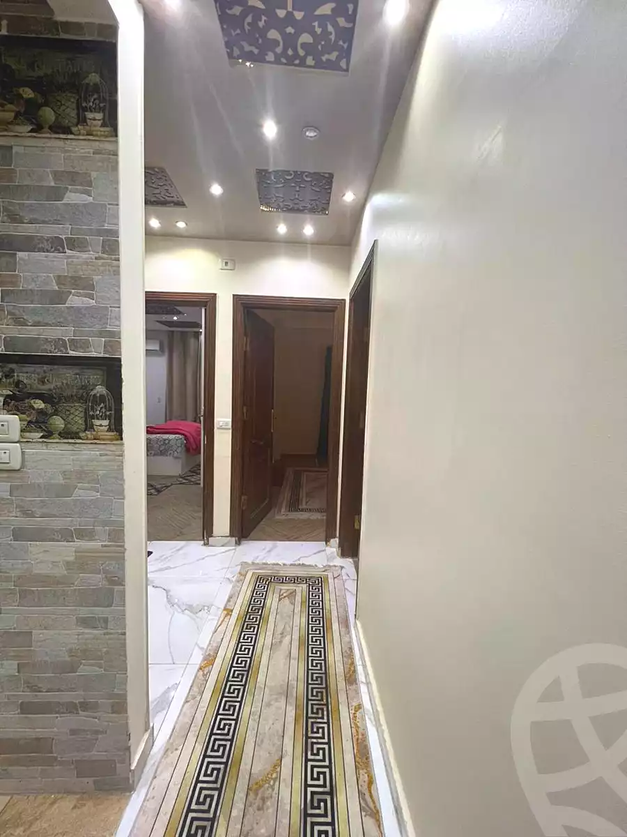 https://aqarmap.com.eg/ar/listing/7131967-for-sale-cairo-el-sheikh-zayed-city-el-hay-elthamen-area-1
