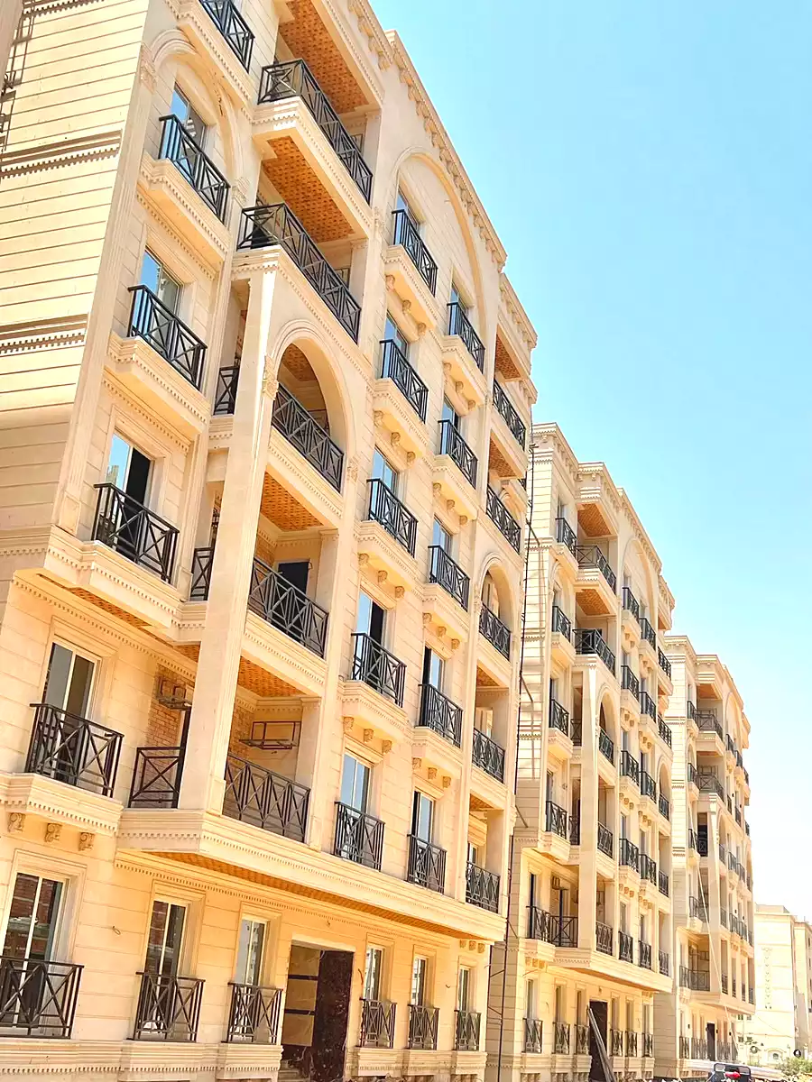 https://aqarmap.com.eg/en/listing/7132107-for-sale-cairo-6th-of-october-hadaeq-october-compounds-green-city-compound-qebaa