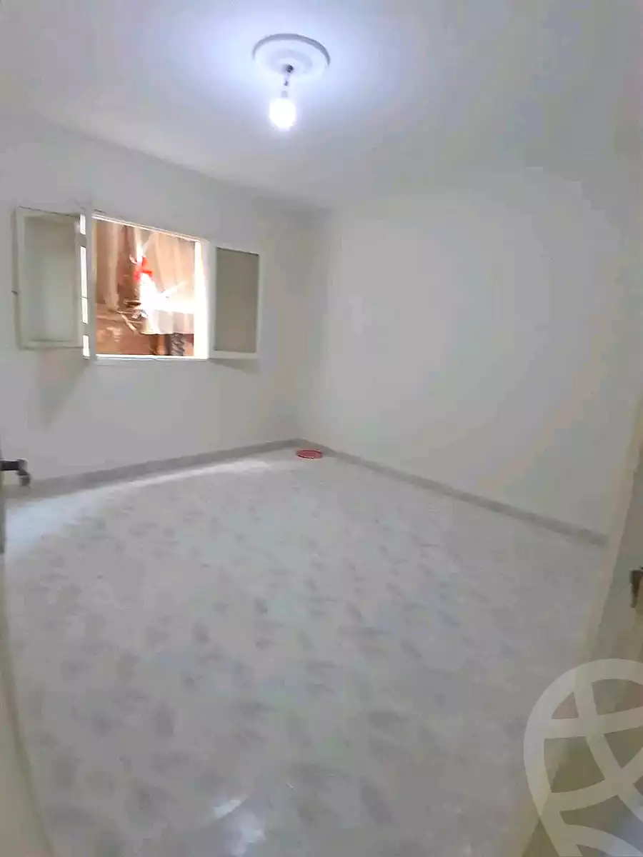 https://aqarmap.com.eg/en/listing/7132207-for-sale-alexandria-al-agamy-el-hanouvel