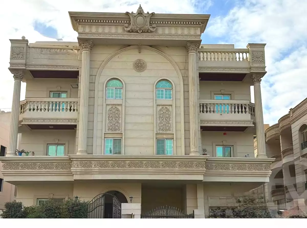 https://aqarmap.com.eg/en/listing/7132241-for-sale-cairo-new-cairo-first-settlement-mhwr-mstfy-kml