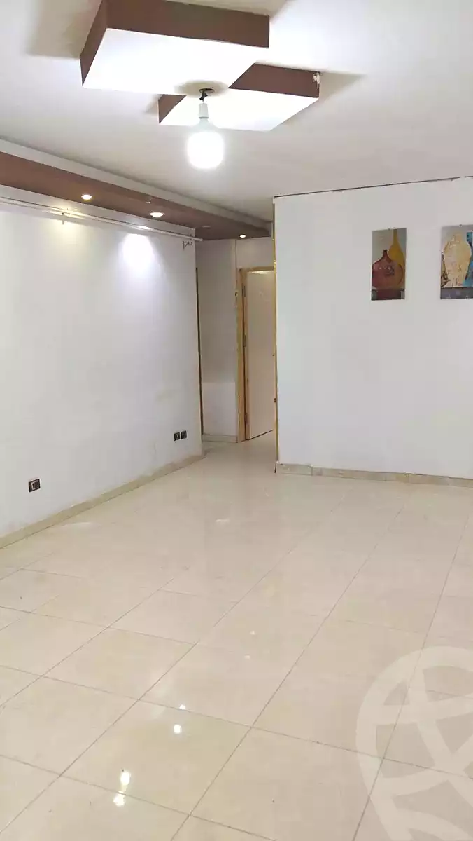 https://aqarmap.com.eg/ar/listing/7132661-for-rent-cairo-helwan-sherif-st