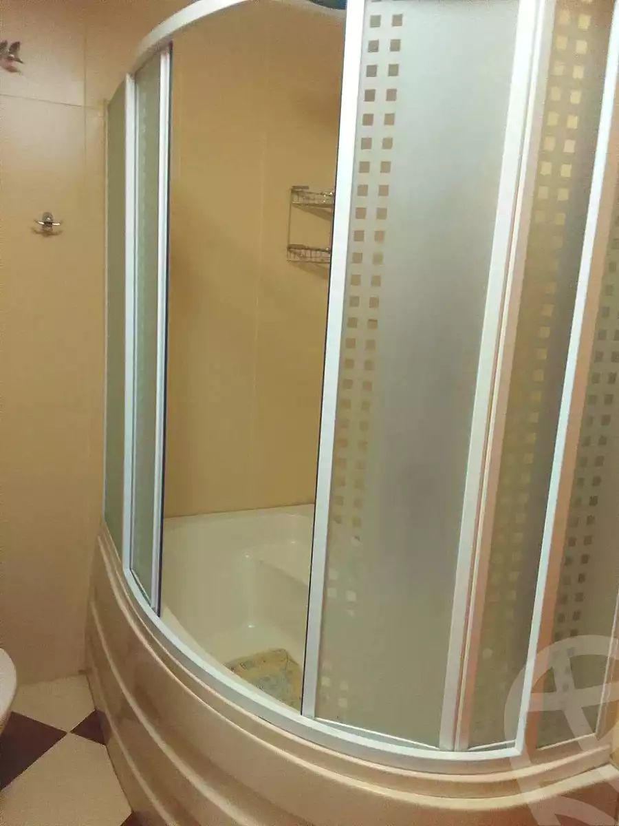 https://aqarmap.com.eg/ar/listing/7132766-for-sale-cairo-helwan-helwan-el-sharkeya-ryad-pasha-st