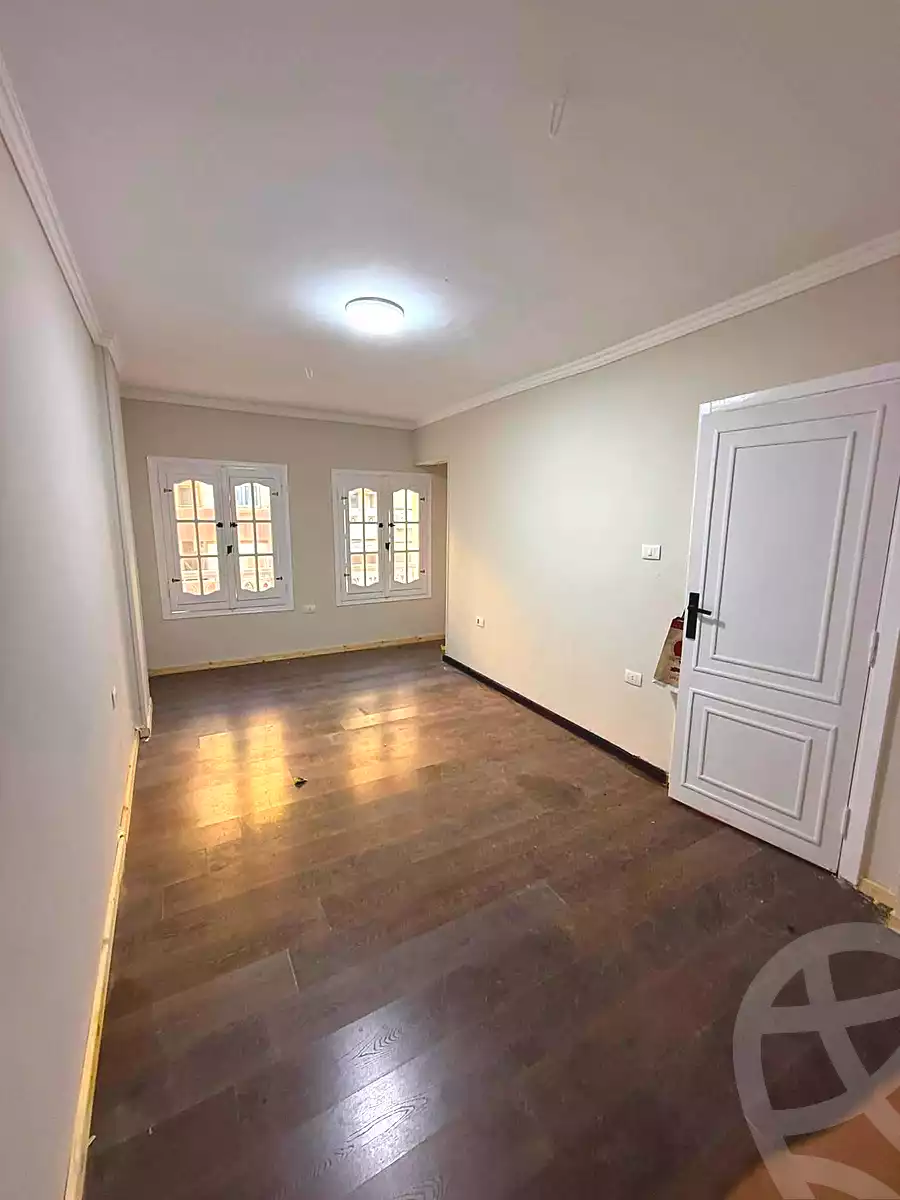 https://aqarmap.com.eg/en/listing/7132860-for-sale-cairo-helwan-helwan-el-sharkeya-khesro-basha-st