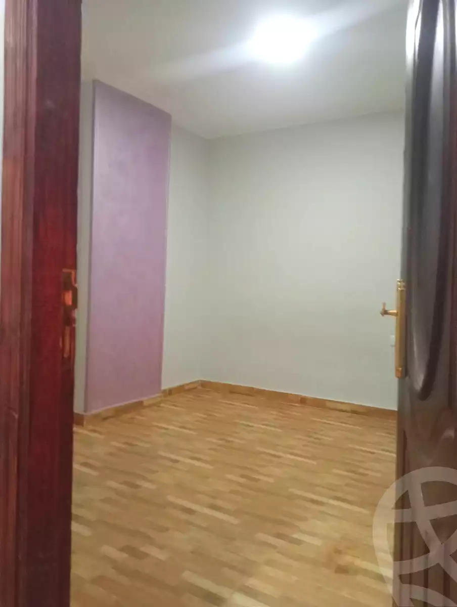 https://aqarmap.com.eg/ar/listing/7133592-for-sale-alexandria-al-agamy-lbytsh-el-hanafeya-st