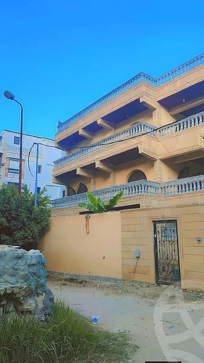https://aqarmap.com.eg/en/listing/7133600-for-sale-alexandria-al-agamy-lbytsh-el-hanafeya-st