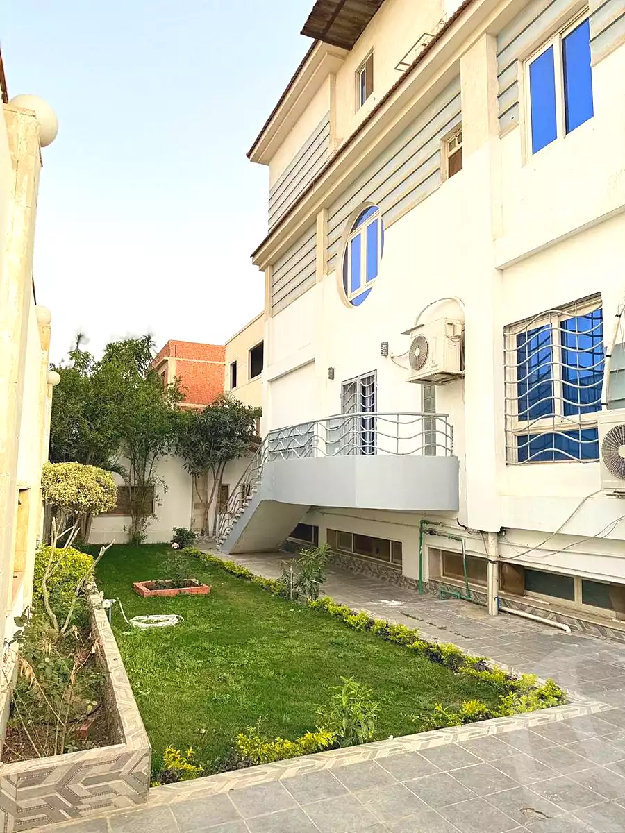 https://aqarmap.com.eg/en/listing/7134266-for-rent-cairo-el-sheikh-zayed-city-compounds-el-yasmeen-compound