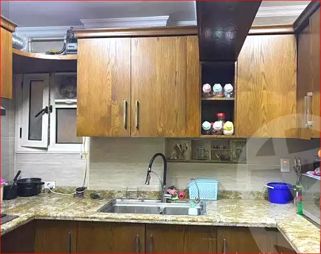 https://aqarmap.com.eg/ar/listing/7134233-for-sale-cairo-helwan-mahmoud-zaki-st