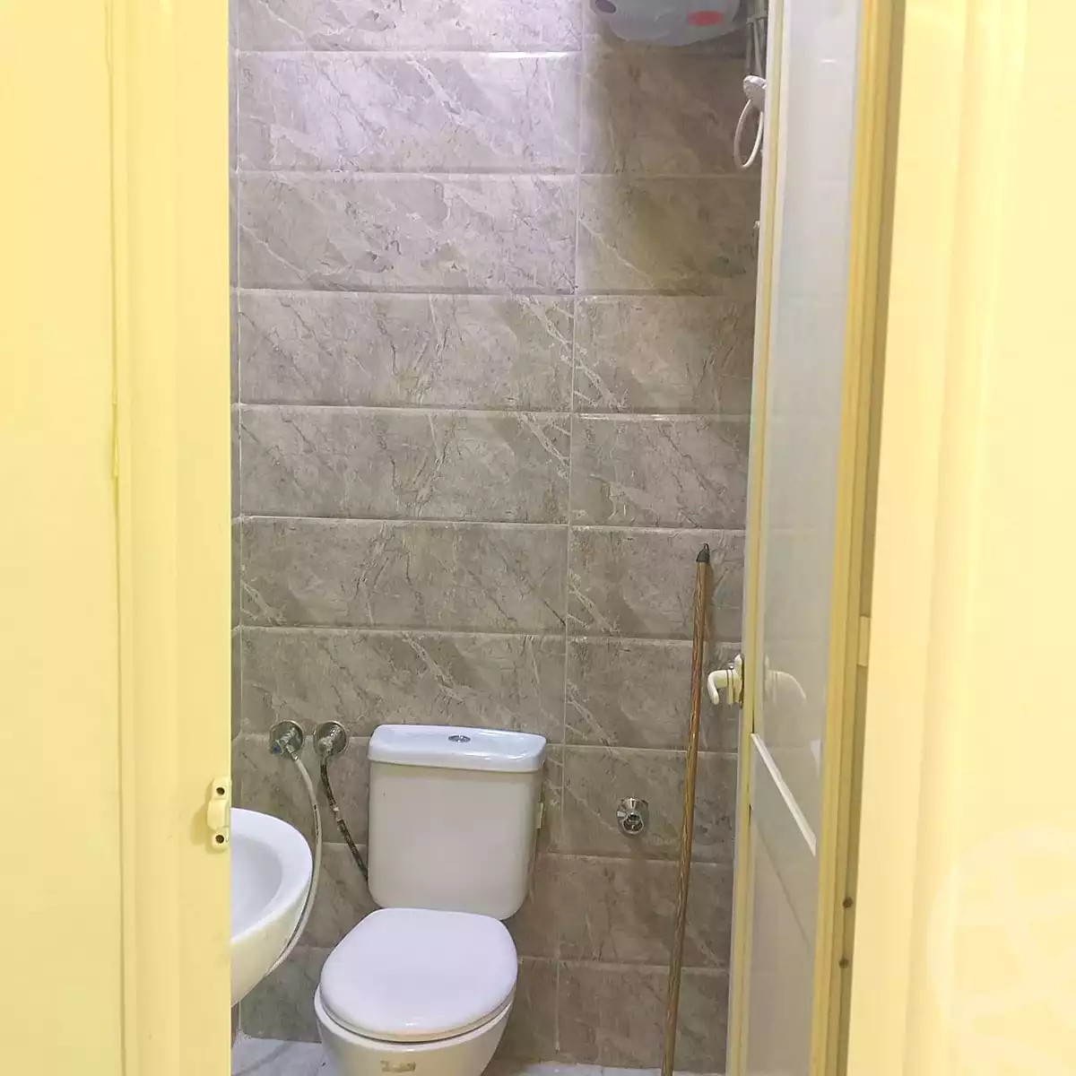 https://aqarmap.com.eg/en/listing/7134332-for-rent-cairo-6th-of-october-el-ahyaa-neighborhood-1st-sixth-neighborhood