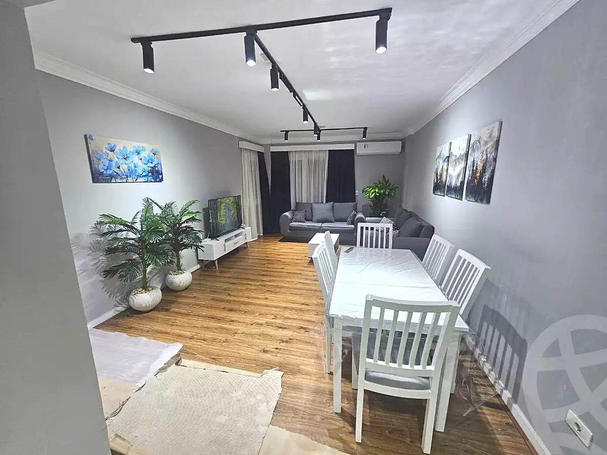 https://aqarmap.com.eg/en/listing/7134306-for-rent-cairo-6th-of-october-compounds-jn-ktwbr