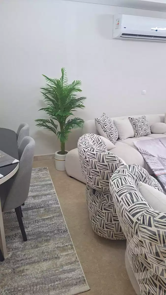 https://aqarmap.com.eg/en/listing/7134365-for-rent-cairo-el-sheikh-zayed-city-compounds-jn-2