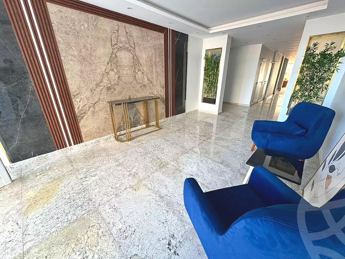 https://aqarmap.com.eg/ar/listing/7134409-for-sale-cairo-new-administrative-capital-r7-scenario
