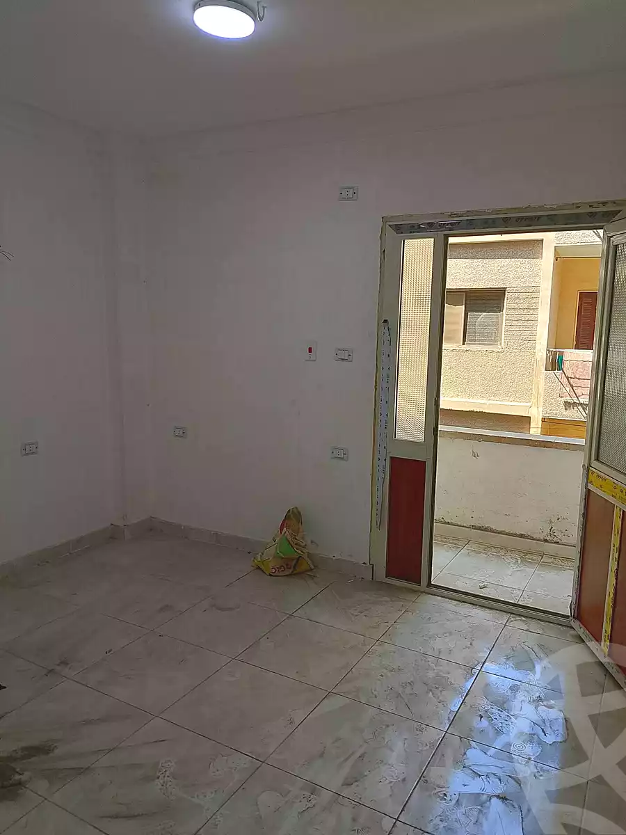 https://aqarmap.com.eg/ar/listing/7134470-for-sale-cairo-ain-shams-ain-shams-el-sharkia-afifi-effat-st