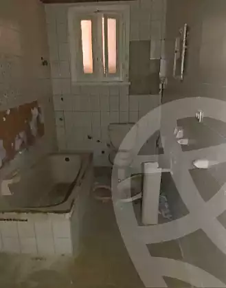 https://aqarmap.com.eg/ar/listing/7134507-for-sale-alexandria-al-agamy-el-hanouvel