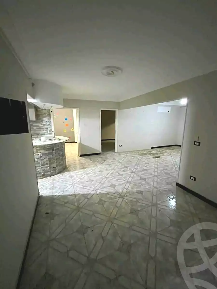 https://aqarmap.com.eg/ar/listing/7134581-for-sale-cairo-ain-shams-ain-shams-el-sharkia-el-zahraa-st