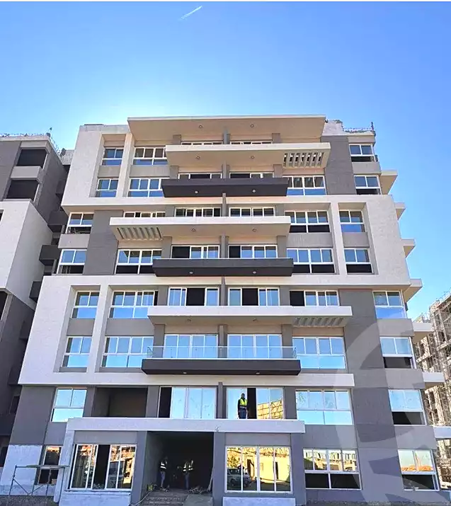 https://aqarmap.com.eg/ar/listing/7134604-for-sale-cairo-new-administrative-capital-r7-syn-7