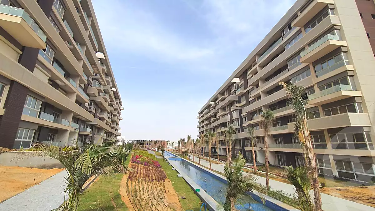 https://aqarmap.com.eg/en/listing/7134618-for-sale-cairo-new-administrative-capital-r7-scenario
