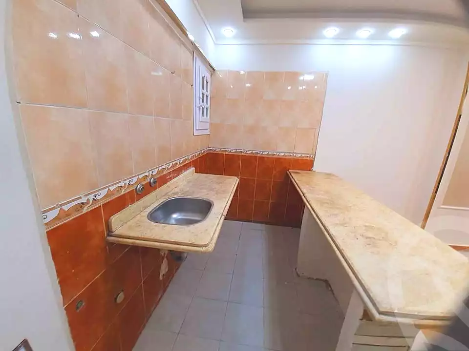 https://aqarmap.com.eg/ar/listing/7134629-for-sale-alexandria-al-agamy-shataa-el-nakheel