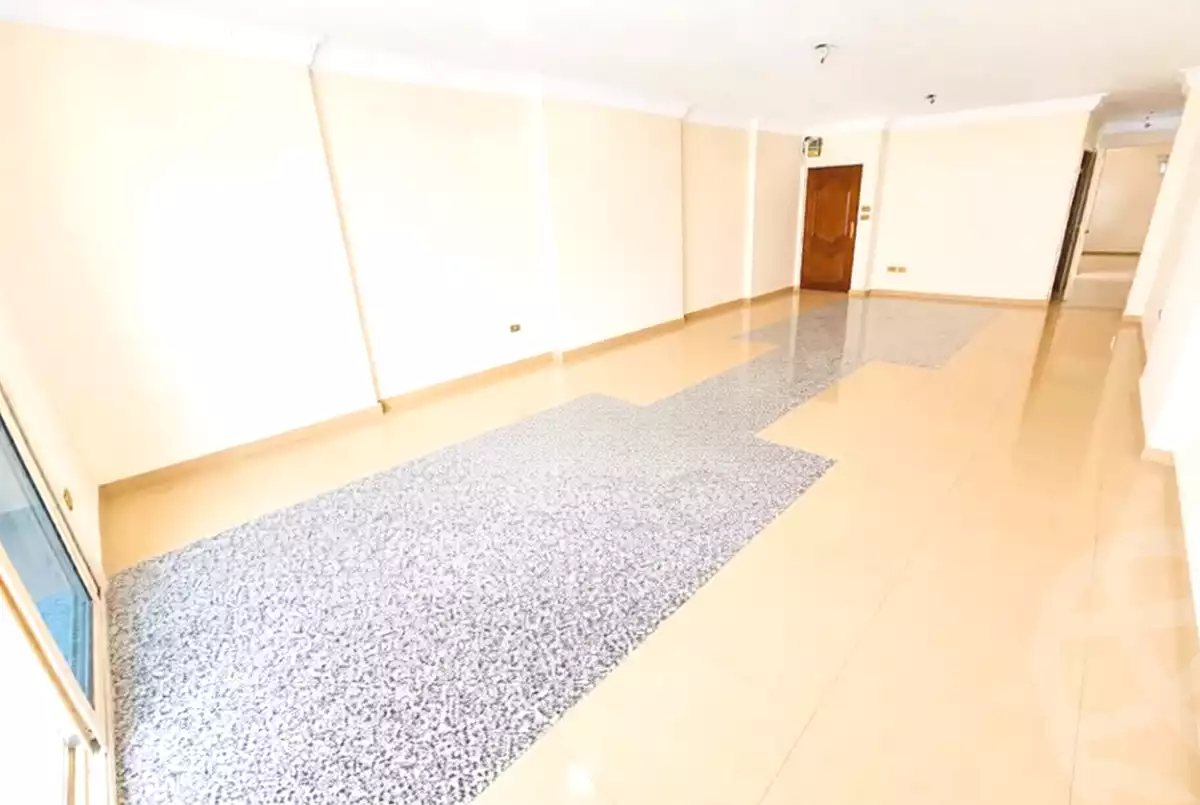 https://aqarmap.com.eg/ar/listing/7134699-for-sale-alexandria-camp-cesar-mamfeis-st