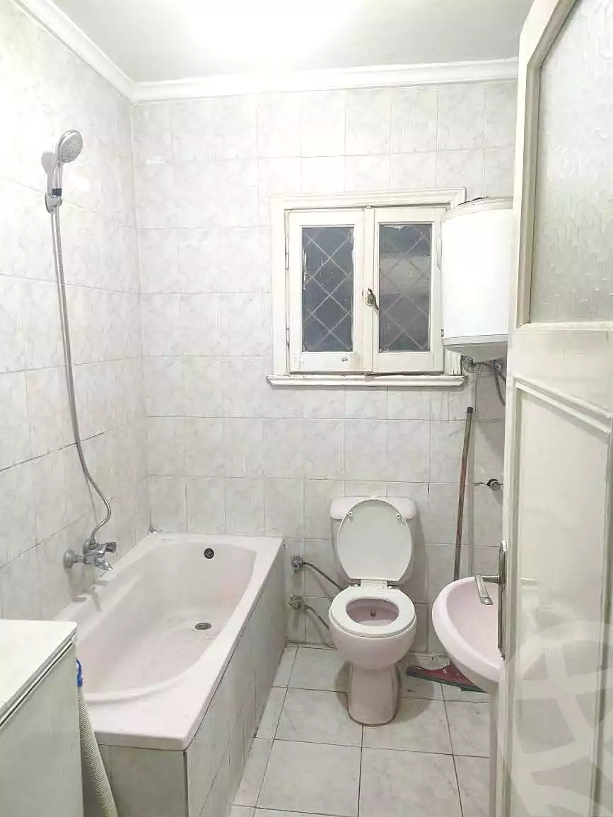 https://aqarmap.com.eg/en/listing/7134776-for-sale-alexandria-miami-el-gaish-rd-st