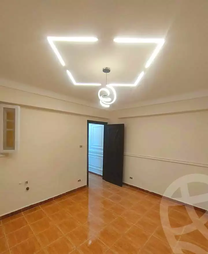 https://aqarmap.com.eg/ar/listing/7134824-for-sale-alexandria-lsywf-el-falki