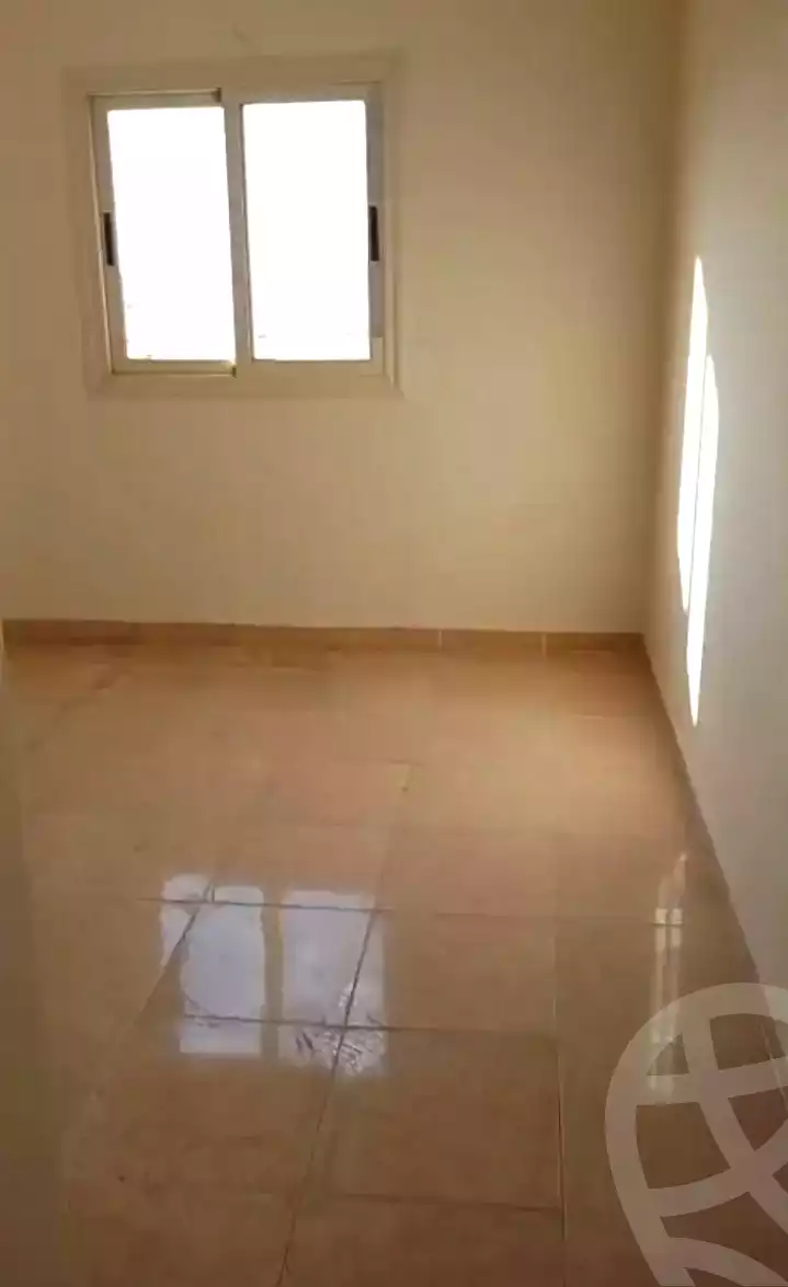 https://aqarmap.com.eg/ar/listing/7134841-for-sale-alexandria-lsywf-city-light-compound