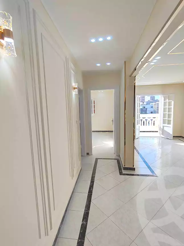 https://aqarmap.com.eg/ar/listing/7134900-for-sale-alexandria-sydy-bshr-sydy-bshr-bhry-gamal-abd-el-nasir-st
