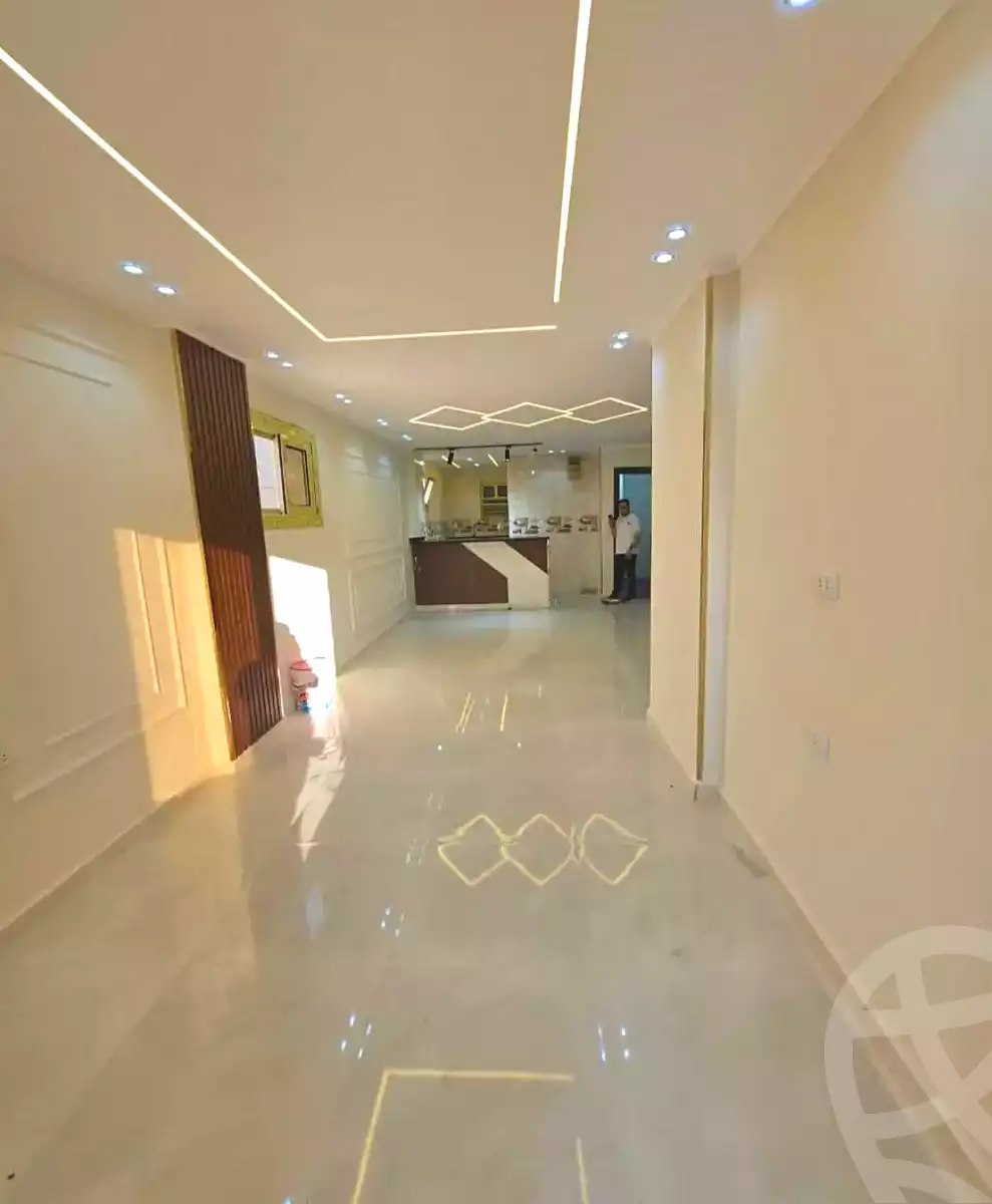 https://aqarmap.com.eg/ar/listing/7134904-for-sale-alexandria-miami-mahmoud-el-isawy-st