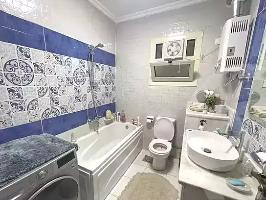 https://aqarmap.com.eg/ar/listing/7135015-for-sale-cairo-el-shorouk-compounds-dr-msr