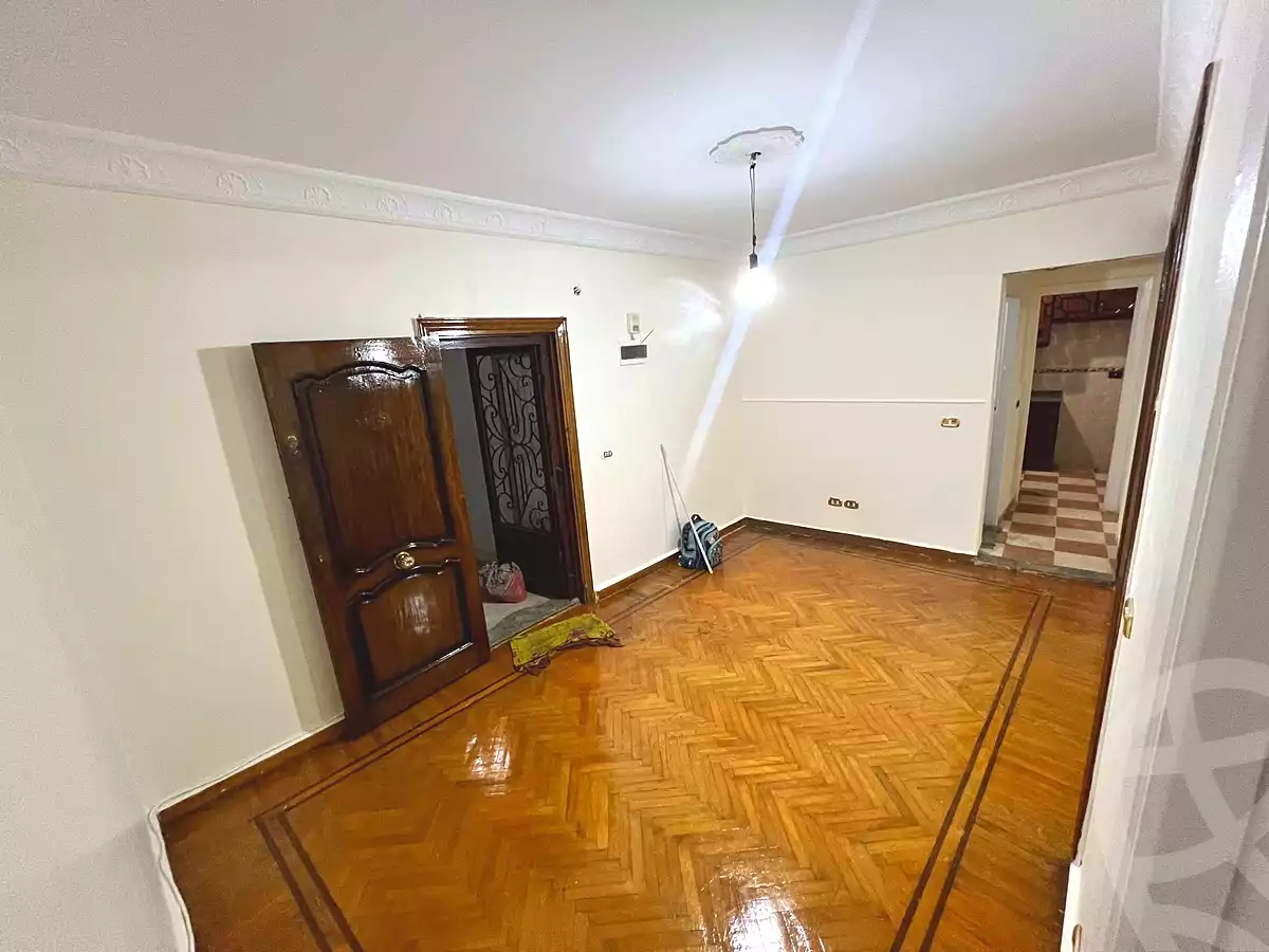 https://aqarmap.com.eg/ar/listing/7135042-for-rent-alexandria-el-asafra-l-sfr-bhry
