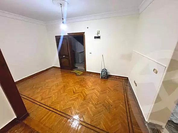 https://aqarmap.com.eg/ar/listing/7135042-for-rent-alexandria-el-asafra-l-sfr-bhry