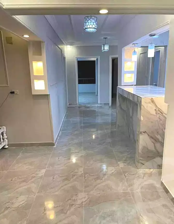 https://aqarmap.com.eg/ar/listing/7135079-for-sale-alexandria-al-agamy-el-hanouvel