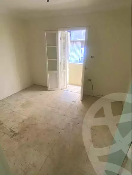 https://aqarmap.com.eg/ar/listing/7135233-for-sale-alexandria-ganaklis