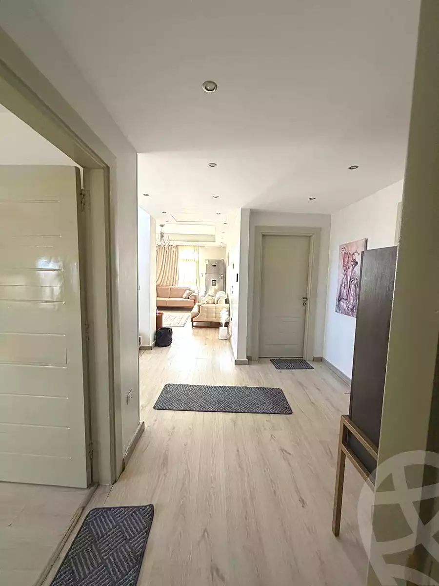 https://aqarmap.com.eg/ar/listing/7135270-for-sale-cairo-el-sheikh-zayed-city-compounds-greens