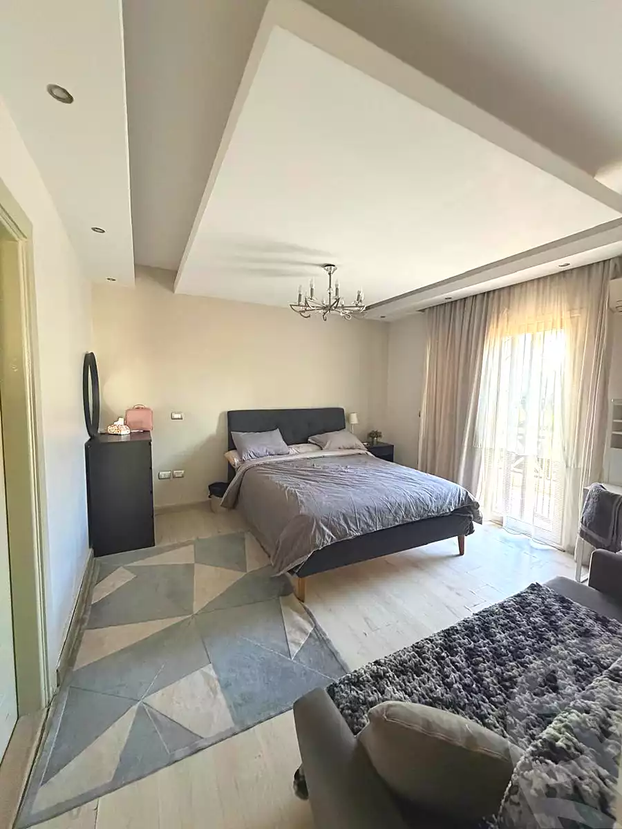 https://aqarmap.com.eg/ar/listing/7135349-for-sale-cairo-el-sheikh-zayed-city-compounds-greens