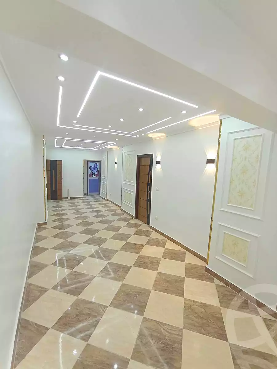 https://aqarmap.com.eg/ar/listing/7135442-for-sale-alexandria-lsywf-el-falki