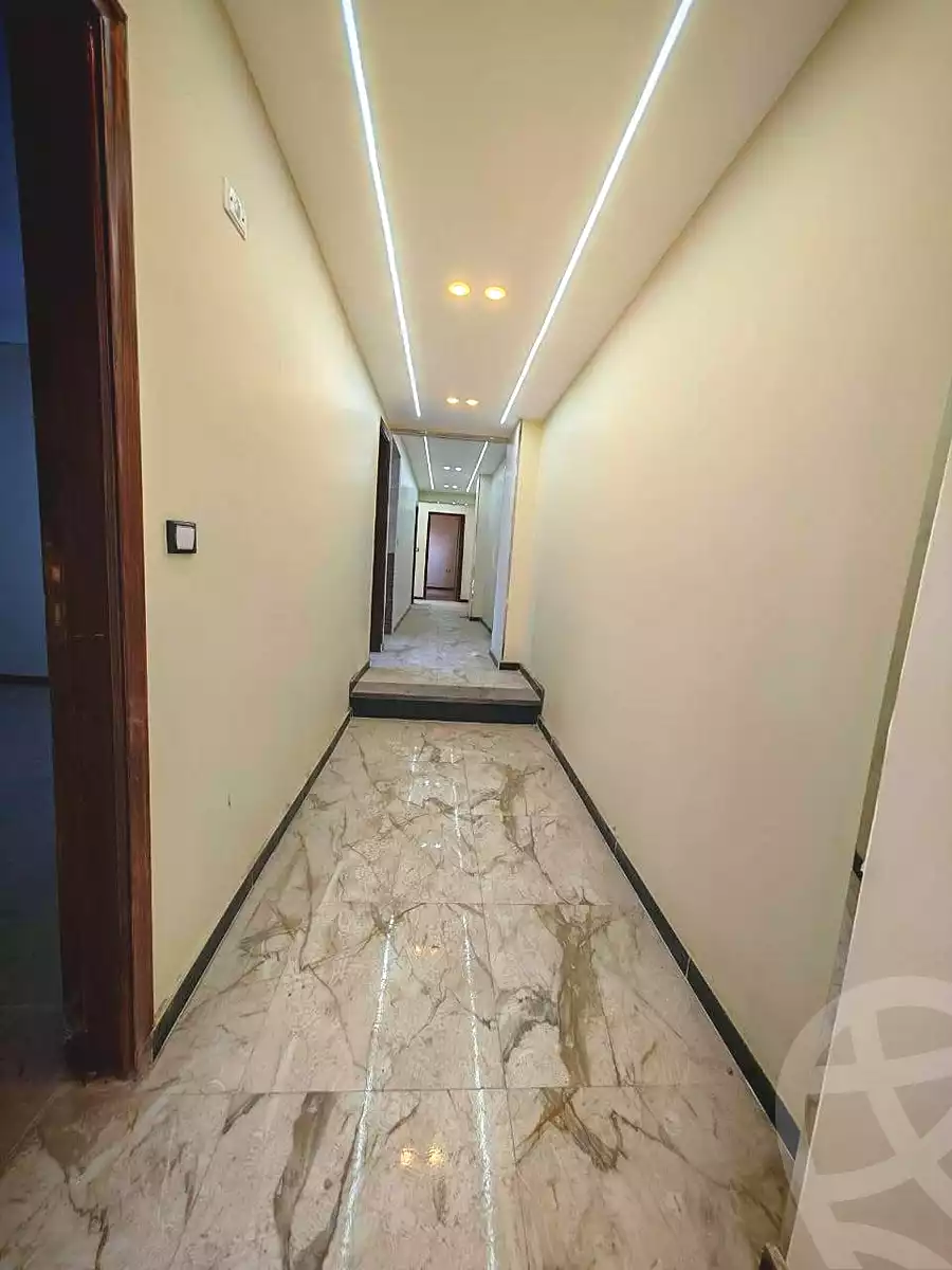 https://aqarmap.com.eg/en/listing/7135614-for-sale-cairo-helwan-mnshy-yn-hlwn-rael-st